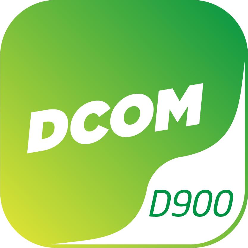 D900